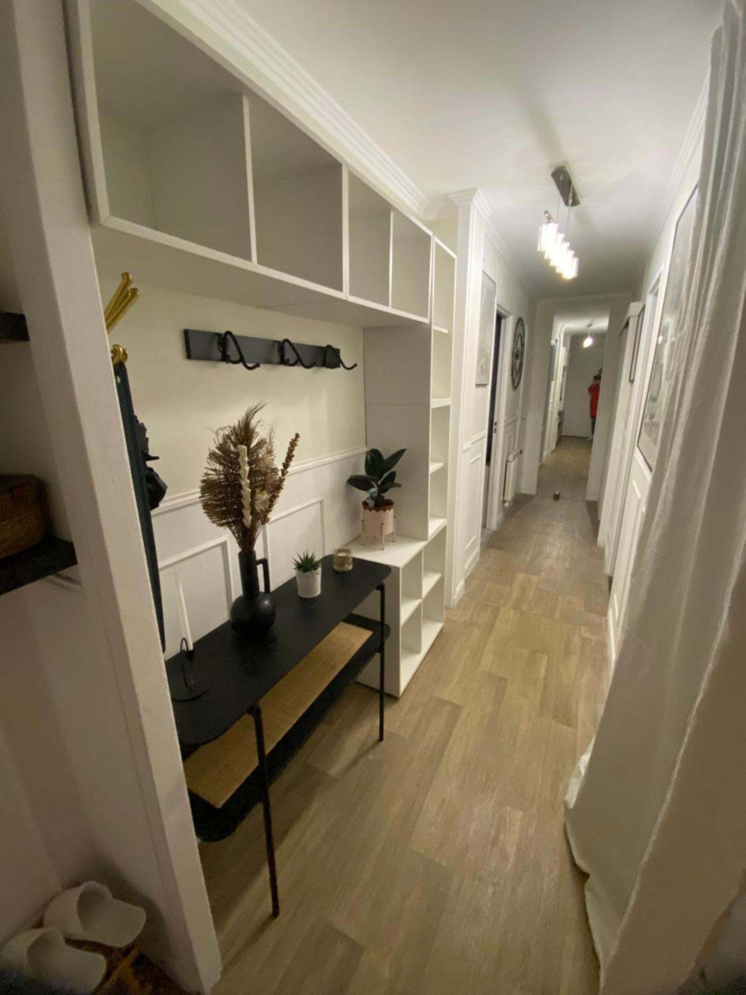 Bel Appartement Spacieux ,Convivial De 3 Chambres Avec Parking Prive Secure Caen Bagian luar foto