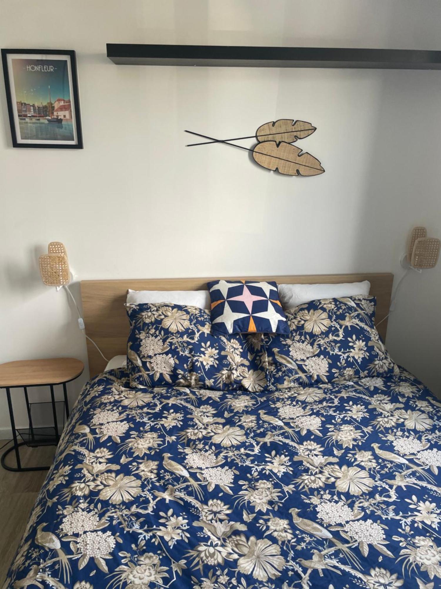 Bel Appartement Spacieux ,Convivial De 3 Chambres Avec Parking Prive Secure Caen Bagian luar foto